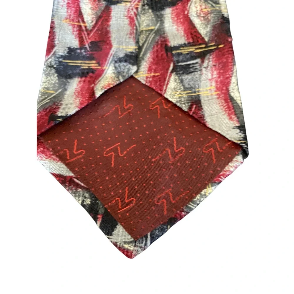 Gloria Vanderbilt Mens Silk Necktie Red Black Silver Abstract Geometric USA Made